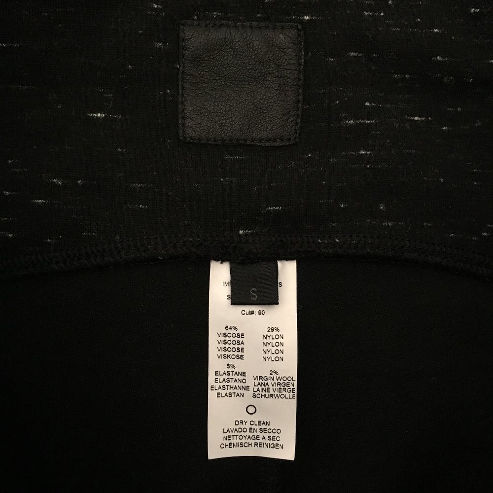 GBTSO Iconic Legging in Black Speck - Picture 4 of 5